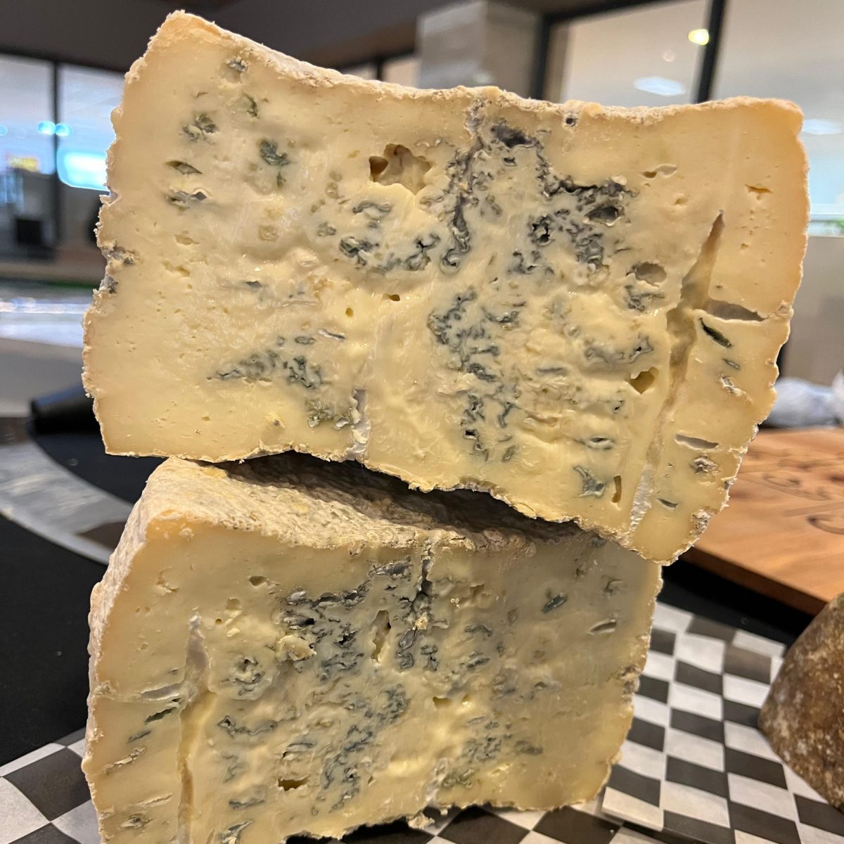 977bf88c-70e3-4126-b13f-28ba90e9bb43