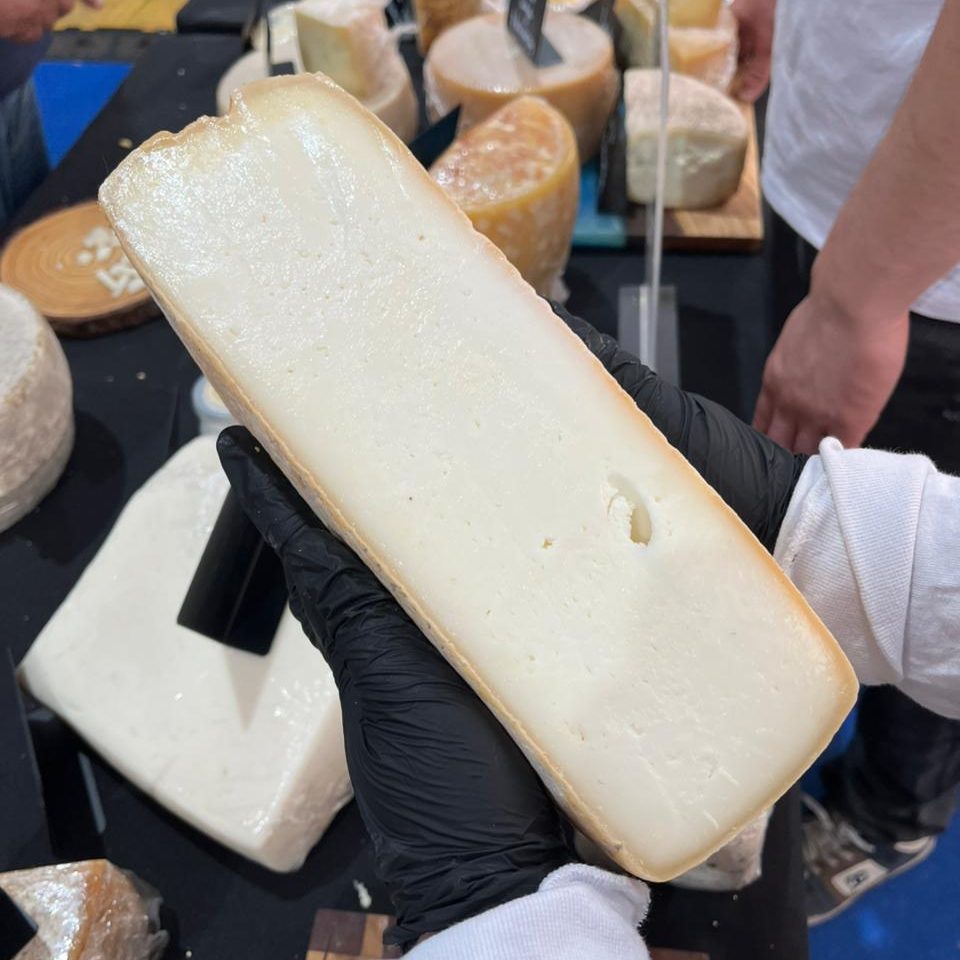 92fe4e53-d3ac-4245-9ab1-756bed5982bb